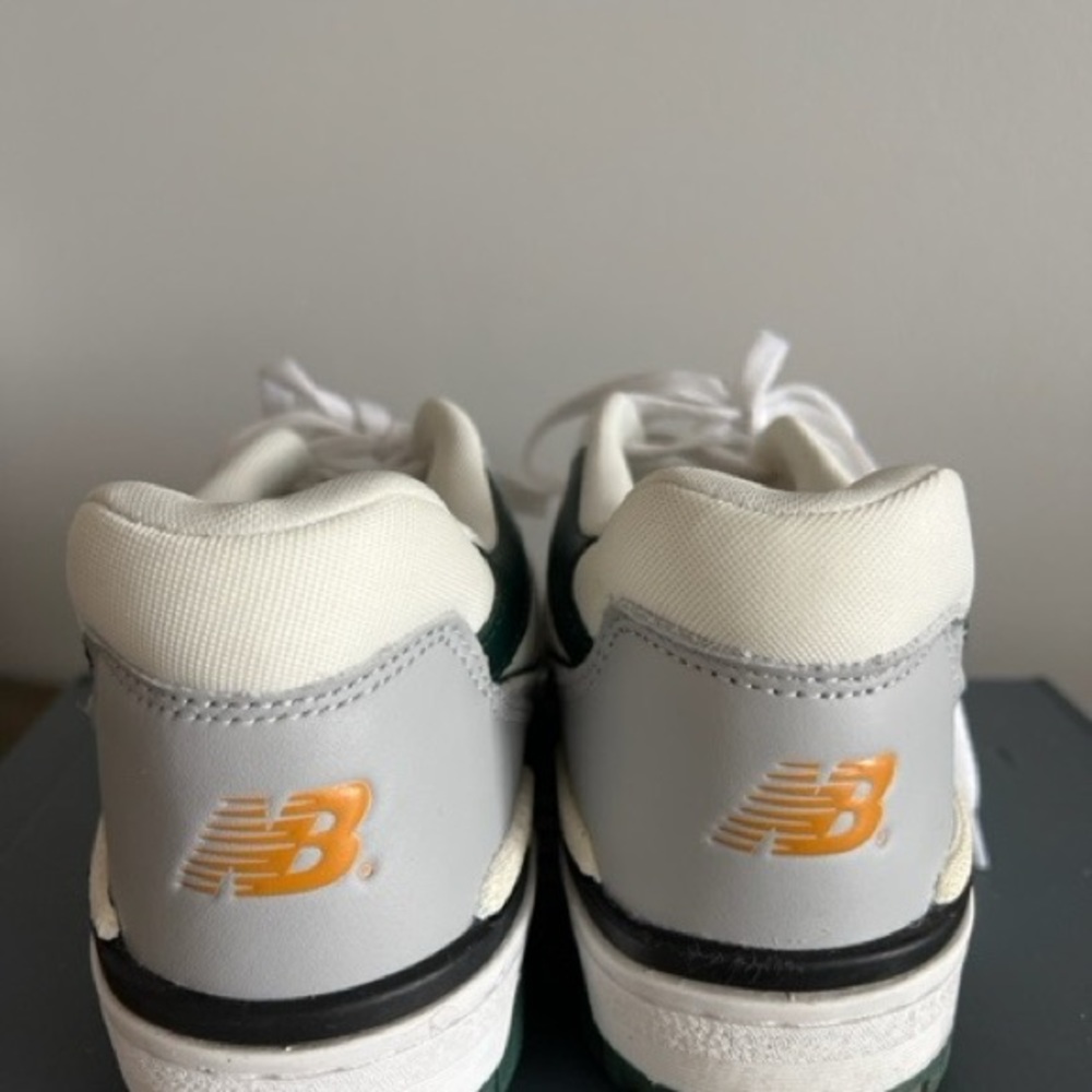NEW BALANCE 550. NEW